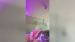 AdelineBri (Video 8)