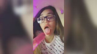 AdelineBri (Video 8)