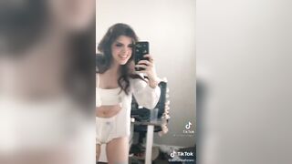 Hannahowo 1