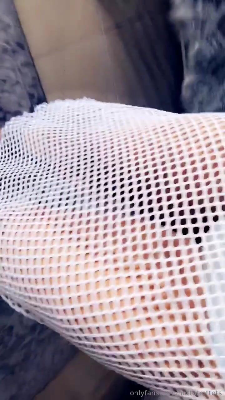 QueenTots (hottotrottots ) - Onlyfans 16