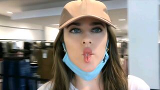 Cassie Nova Live Streams with Vibrator in her Pussy for Donations