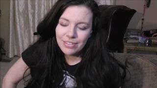 Lovely Lilith - Before mom walks in