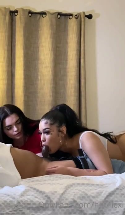 Hot4lexi footjob