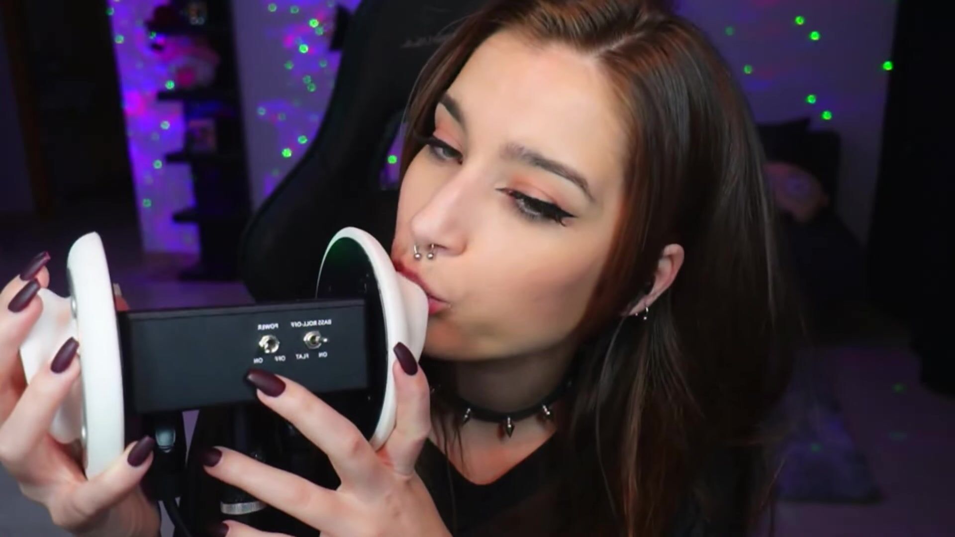 Akuma Girrrl Ear licking