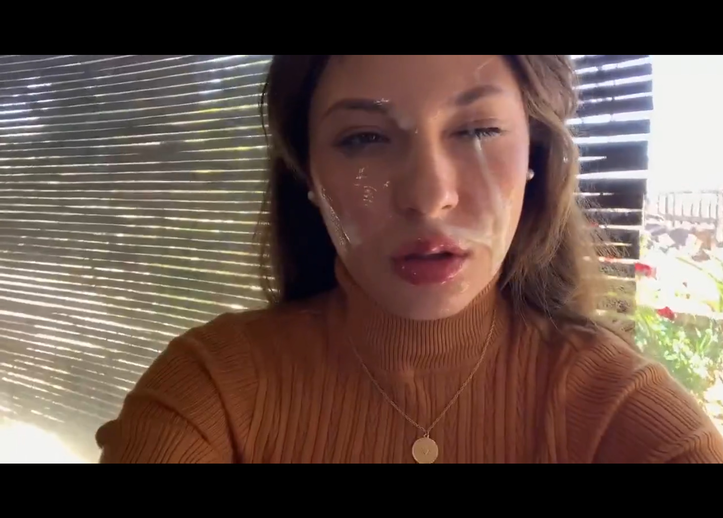 annablossom huge facial view 2