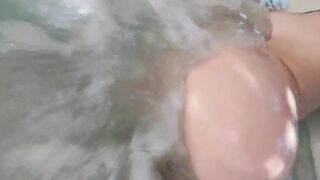abrattypixie - hot tub