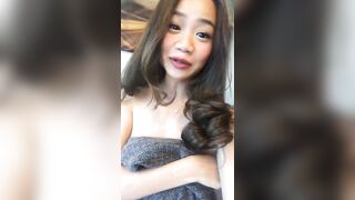 Chrysan Lee petite
