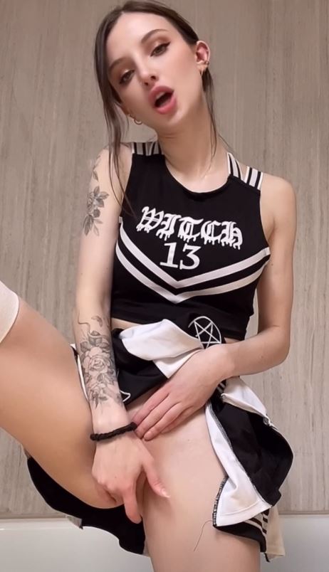 Dainty Wilder Cheerleader Solo