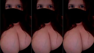 Suzy Rottencrotch Cleavage Tease