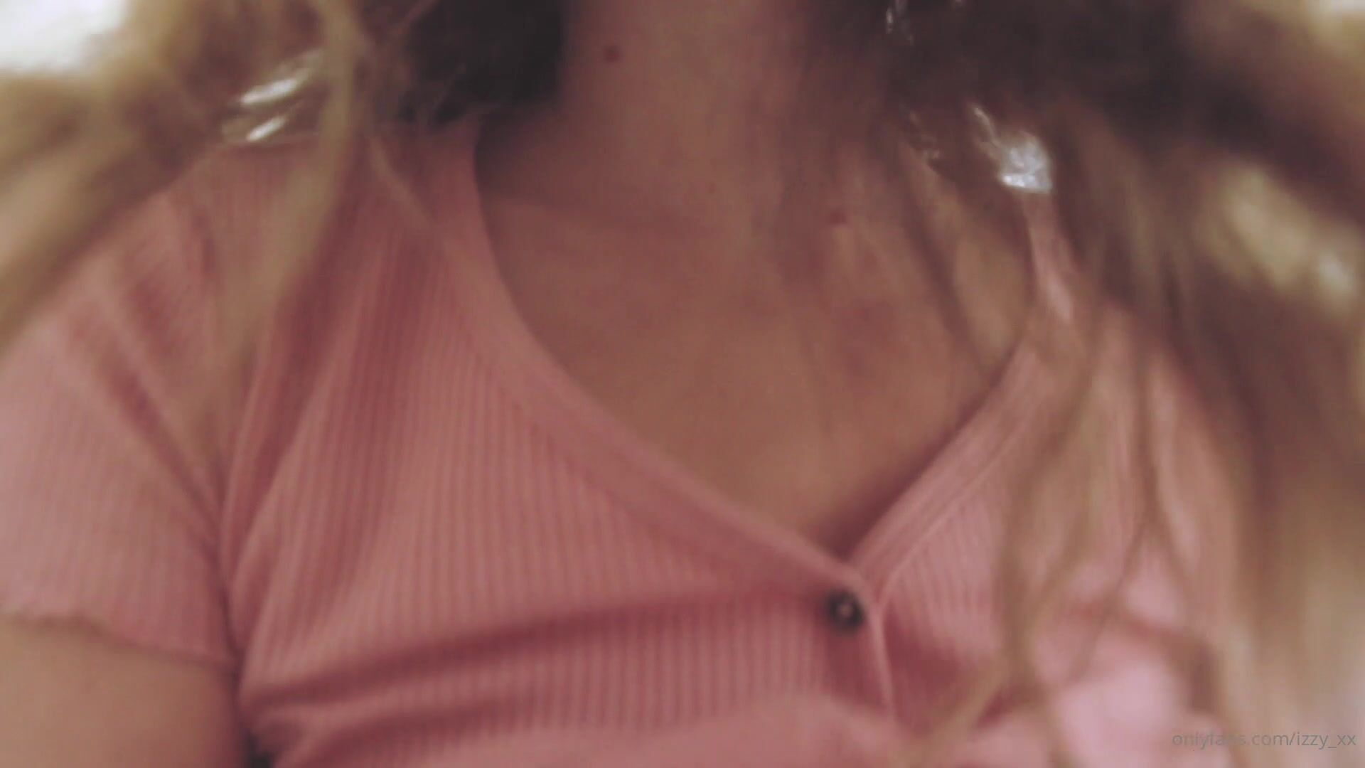izzy_xx 095