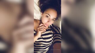 queenb94 OF (Video 52)