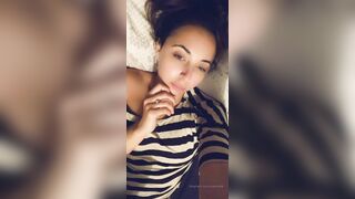 queenb94 OF (Video 52)