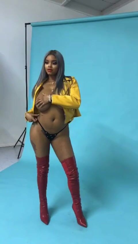 Lavish s