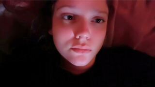 GOOCHEESE GIVES HANDJOB ON YOUTUBE LIVE STREAM