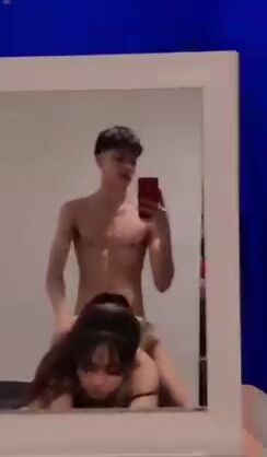 Ricas nalgas de Fer Monreal.