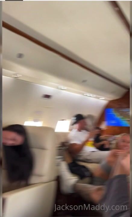 Jackson&maddy sex on the plane
