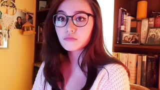 Twitch streamer Vylerria / JadeyAnh Tongue