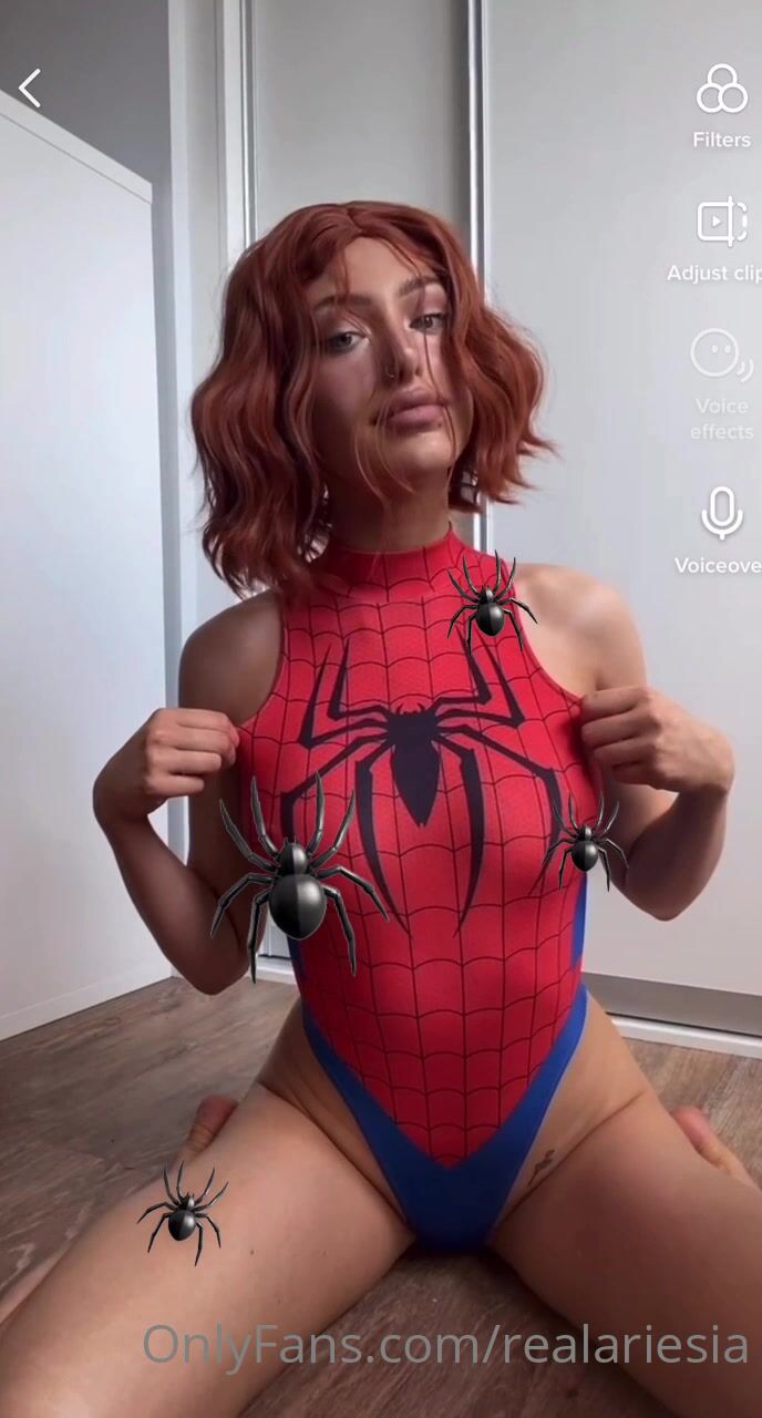Ariesia Spider Ahego