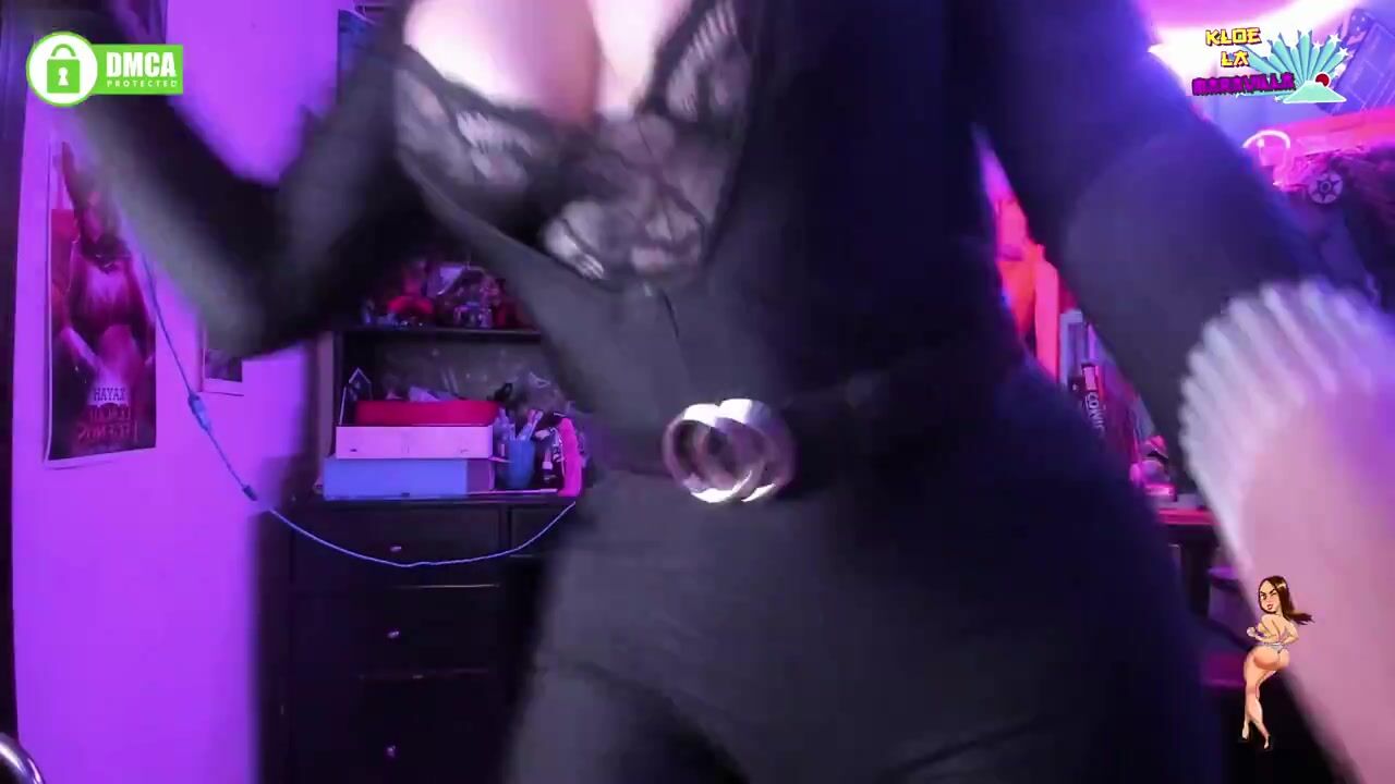 Kloe La Maravilla So Sexy Performance