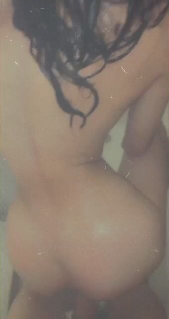 Lilpeachbutt69/Stephanie Chavez 5
