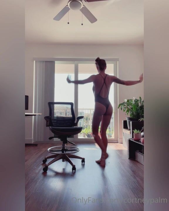 Cortney Palm Onlyfans 20211012