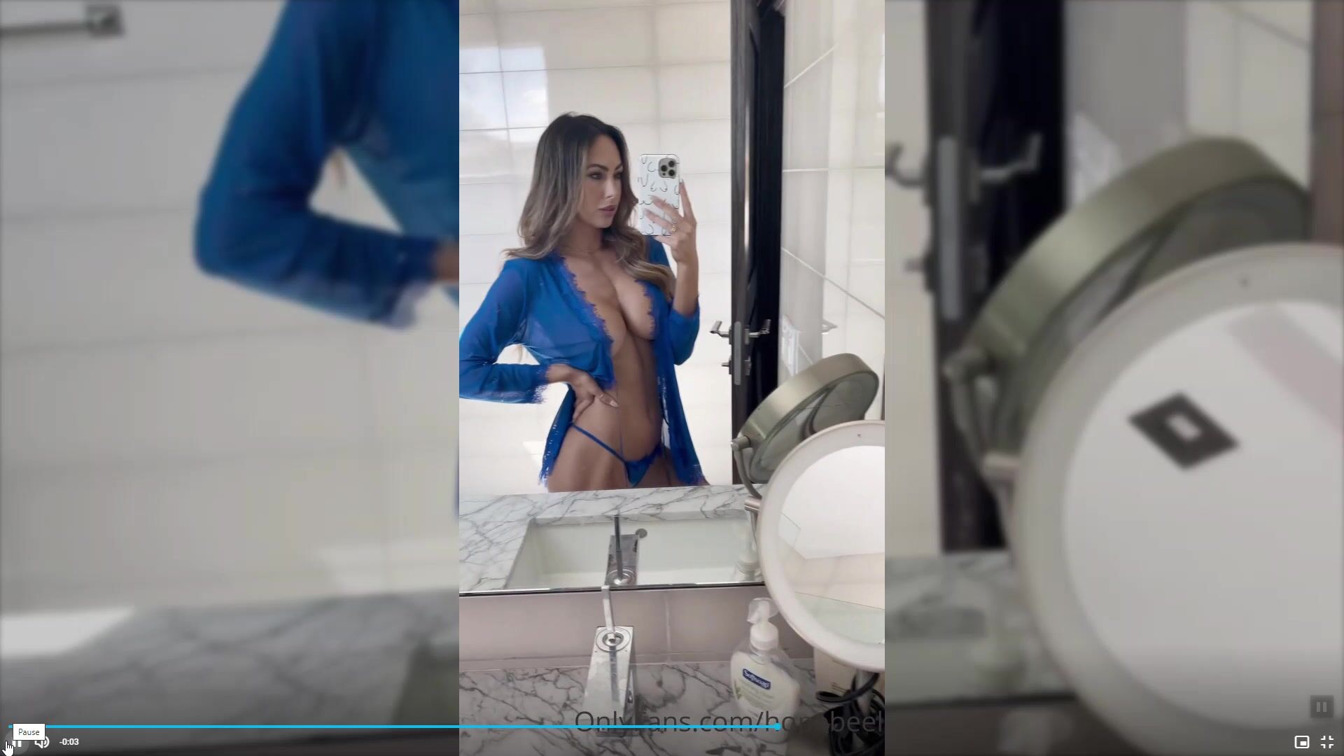 H Beel - bare tits