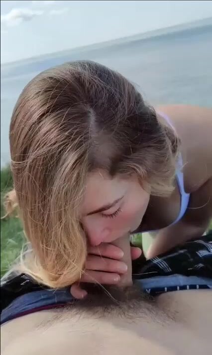 Anthea blowjob nature