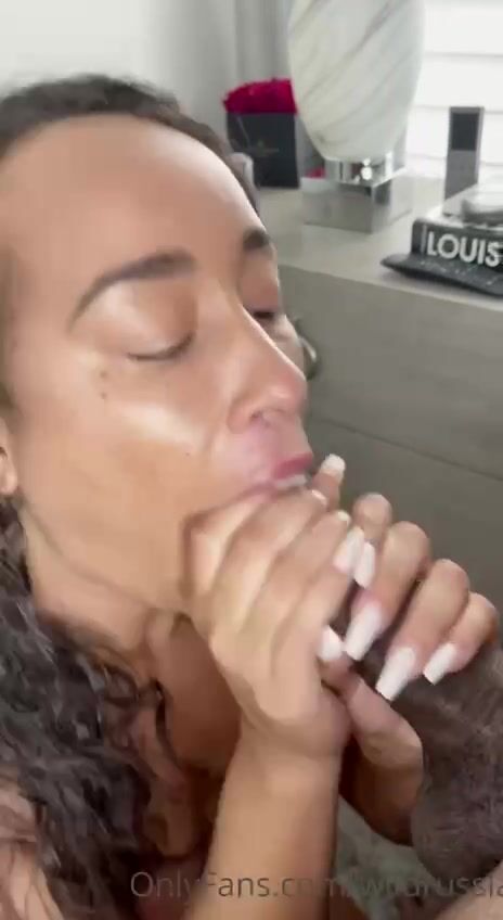 Russia Jones - Onlyfans #3