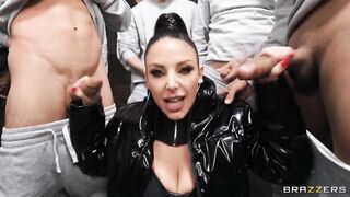 angela