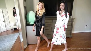 Onlyfans Asianmochi 4sum sex With Lilahanne