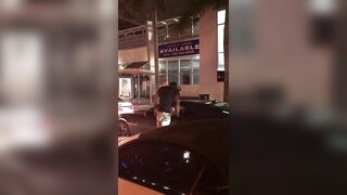 BLONDE THOT BLOWS JOGGER IN TRAFFIC