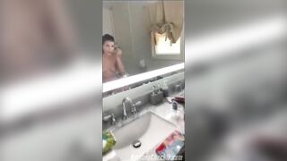 Adiana Checjik Onlyfans 3