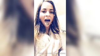 sluttylittlelex plug