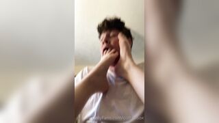 CottonSox Pussy Eating