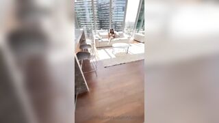 Autumn Falls B/G Video