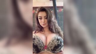 Juicyjade