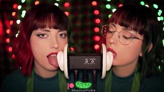 Skeptical Pickle Starfucks