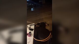 Bhad bhabie Twerking on the floor