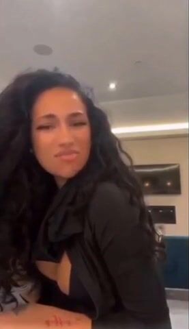 Bhad bhabie nip slip