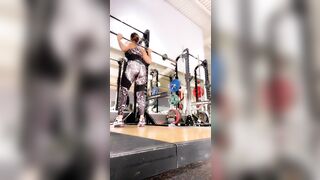 Preeti Young Squatting Sexy Ass