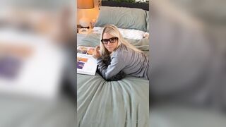 Summer brookes cum shot doggystyle