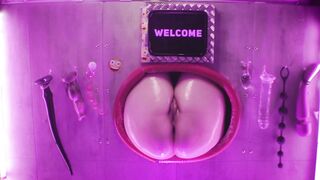 Perwoopar Glory Hole for Women