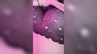 Ferxiita Toqueteando tetas OF