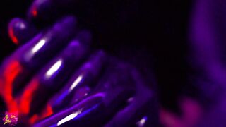 pitykitty - 2B latex glove handjob