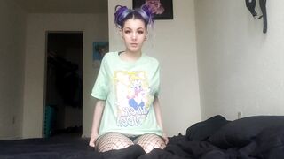 Luna-Lynx---Riding-Daddy's-Cock---ManyVids