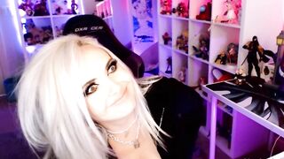 Jessica Nigri Red Bounce