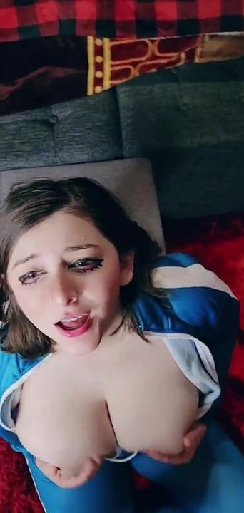 jocy cosplay tiktoker 3