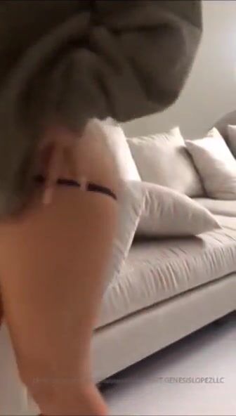 Genesis Lopez Twerk