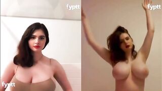 Titok Girls get Naked Split Screen