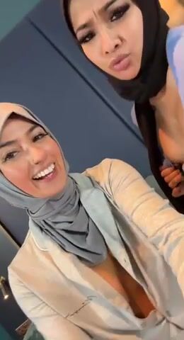 Hijabi bitches